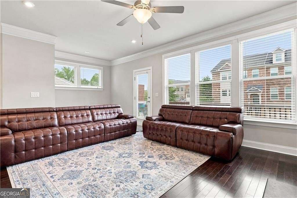 4 bedroom, 3.5 bathroom, 2,502 sq ft townhouse for sale at 5831 Terrace Bend Way, Peachtree Corners, GA 30092 — photo 7
