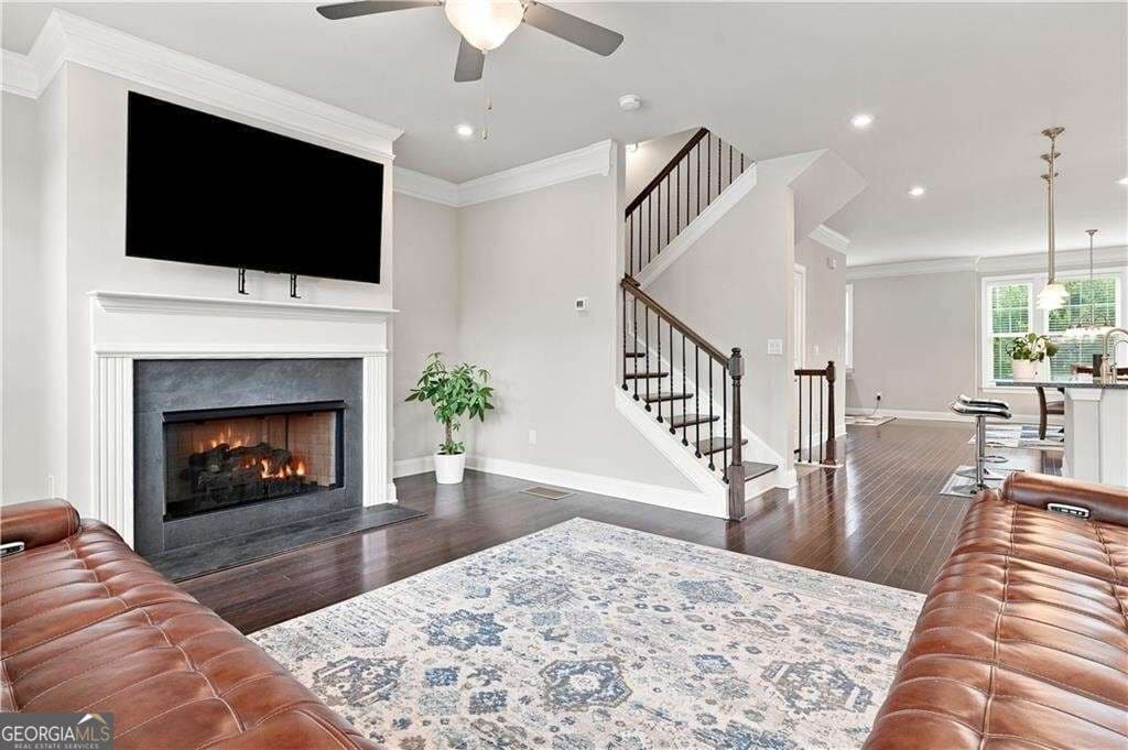 4 bedroom, 3.5 bathroom, 2,502 sq ft townhouse for sale at 5831 Terrace Bend Way, Peachtree Corners, GA 30092 — photo 9