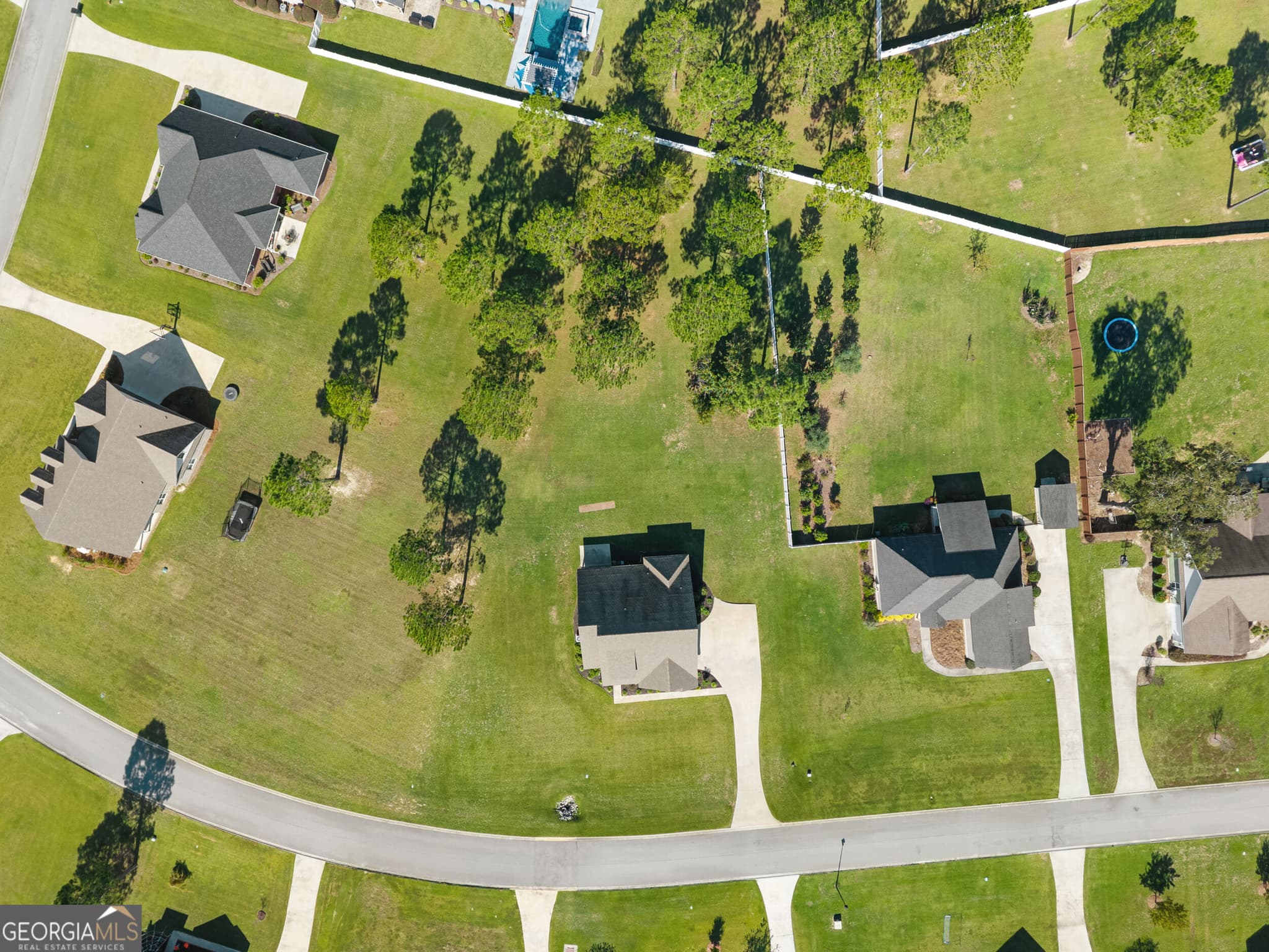 4 bedroom, 2.5 bathroom, 2,347 sq ft single family residence under contract at 5207 Canady Court, Statesboro, GA 30461 — photo 10