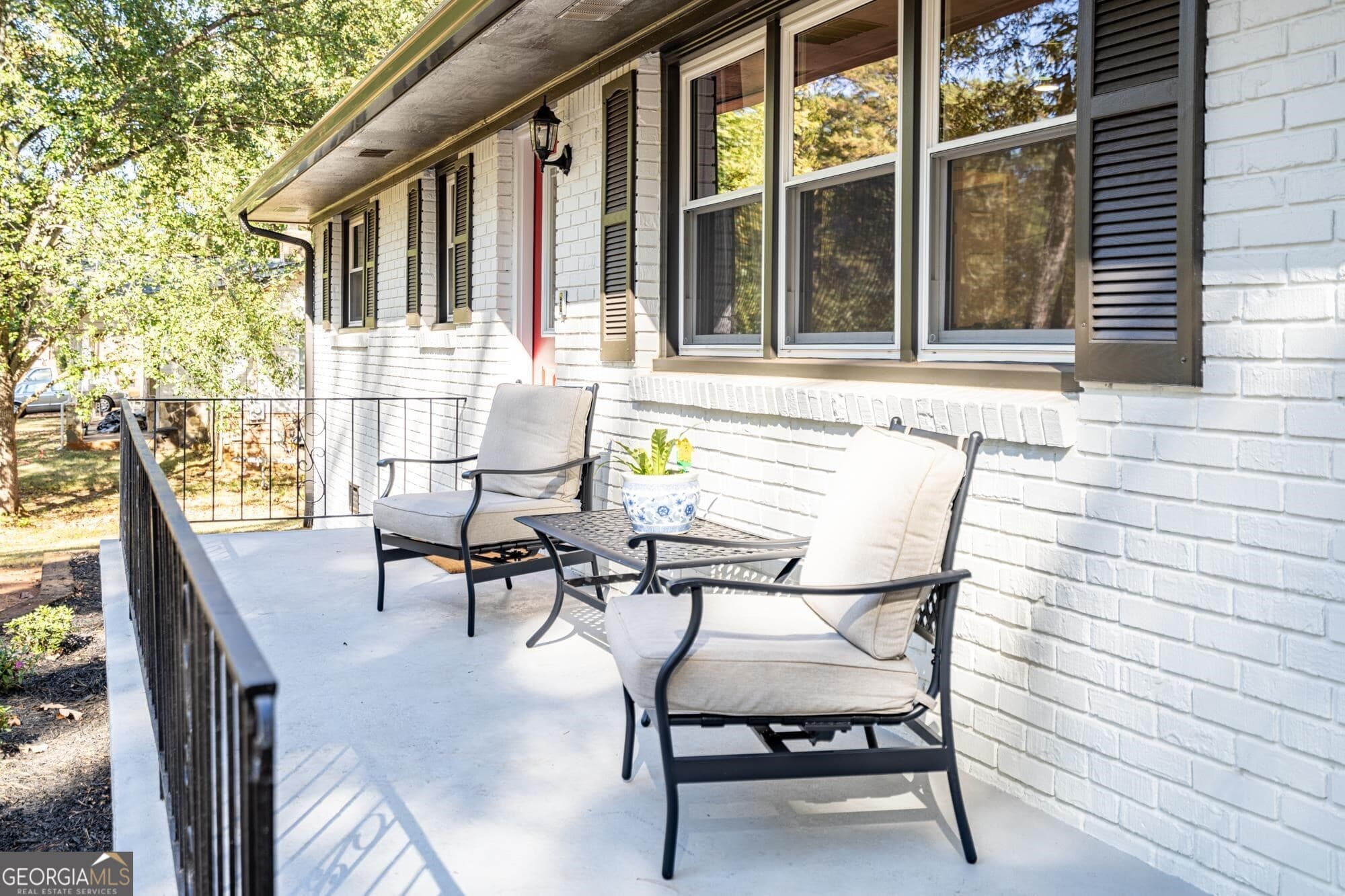 3 bedroom, 1 bathroom single family residence for rent at 6 Oriole Drive, Cartersville, GA 30121 for $4,257 a month — photo 5