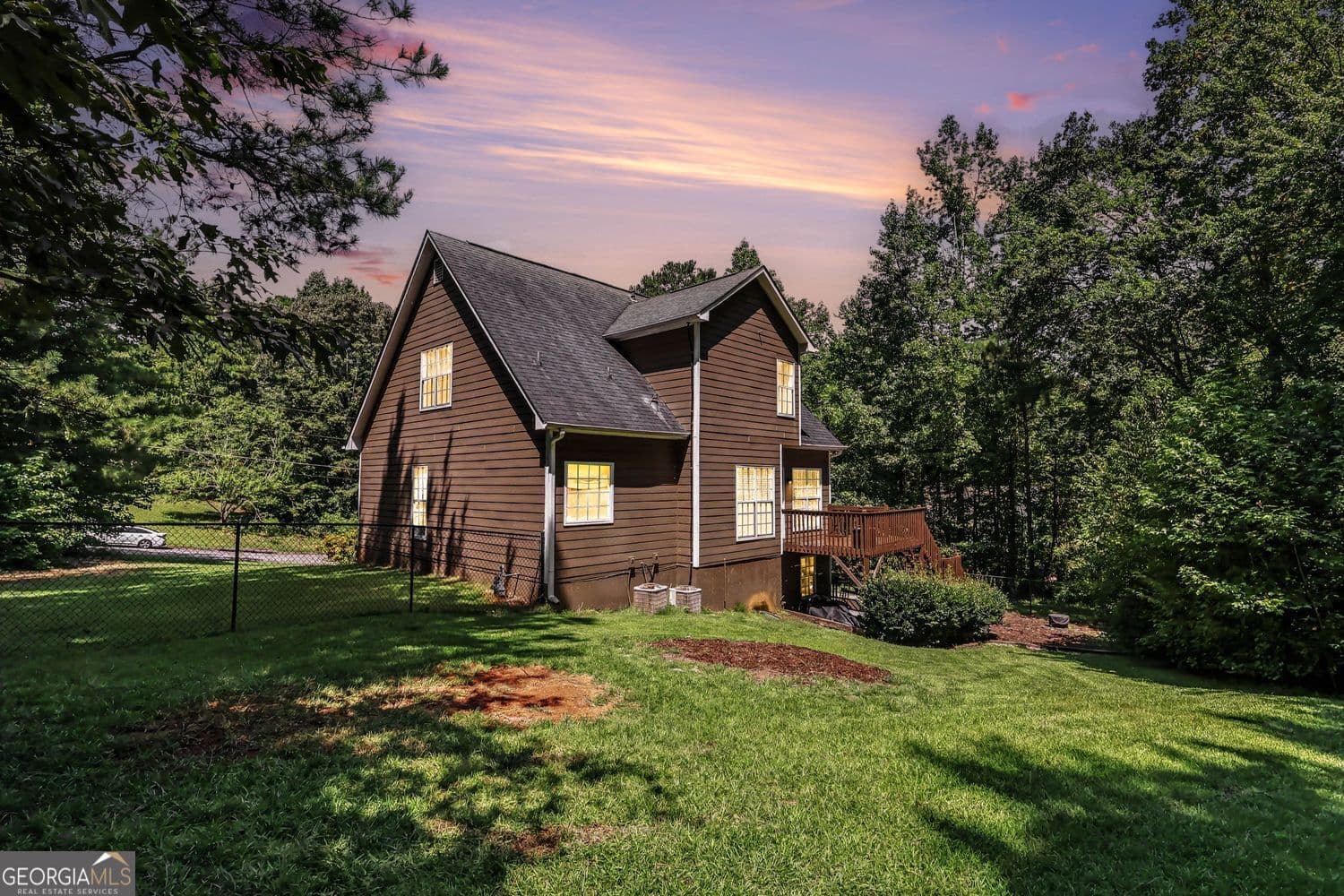 4 bedroom, 2.5 bathroom, 2,494 sq ft single family residence for sale at 5142 Spring Glen Court, Douglasville, GA 30135 — photo 6