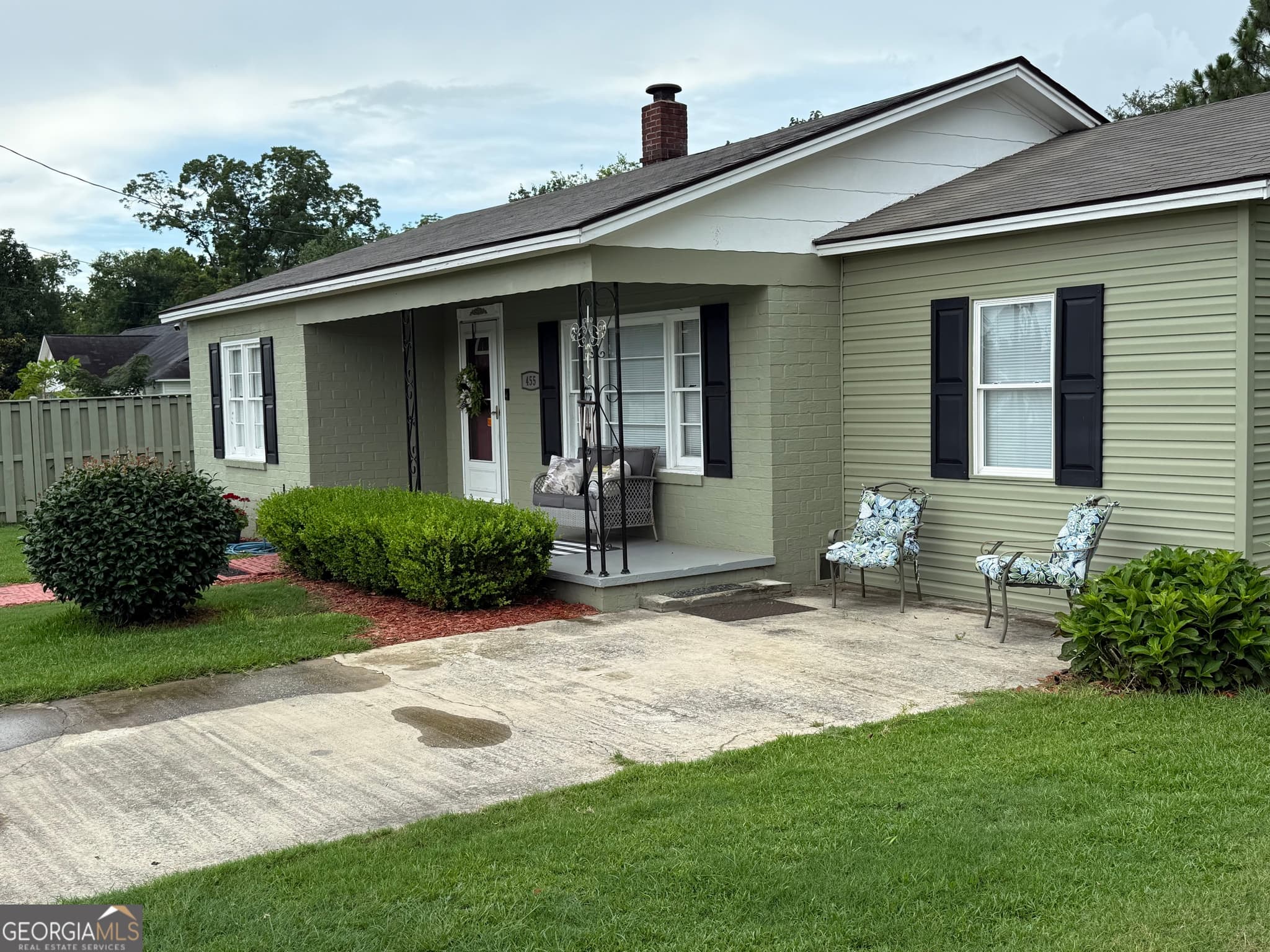 3 bedroom, 2 bathroom, 1,197 sq ft single family residence for sale at 455 N Kennedy Street, Metter, GA 30439 — photo 5
