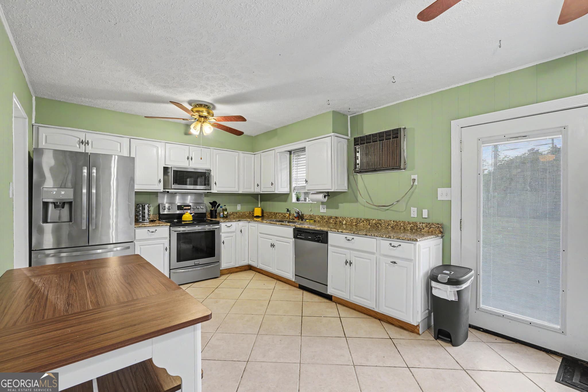 5 bedroom, 2.5 bathroom, 1,612 sq ft single family residence for sale at 200 Melrose Place, Rincon, GA 31326 — photo 6