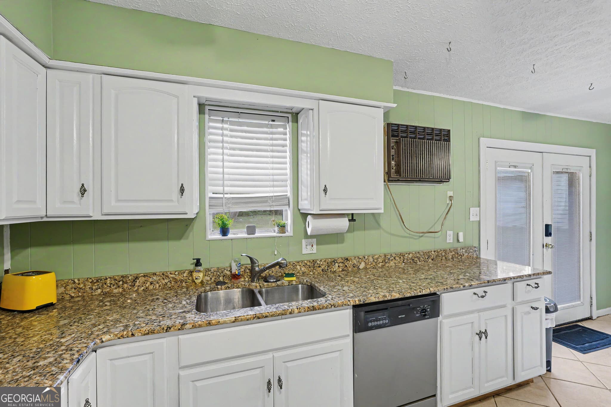 5 bedroom, 2.5 bathroom, 1,612 sq ft single family residence for sale at 200 Melrose Place, Rincon, GA 31326 — photo 10