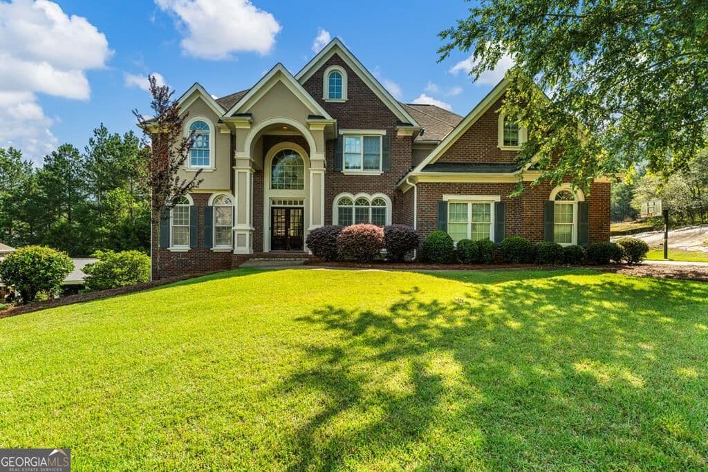 5 bedroom, 5.5 bathroom, 5,300 sq ft single family residence for sale at 2067 OSPREY COVE, Columbus, GA 31904
