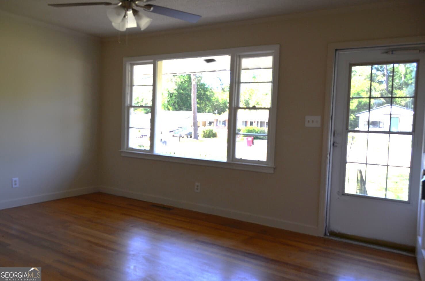 3 bedroom, 1 bathroom, 1,374 sq ft single family residence for sale at 1524 Cambridge Drive, Macon, GA 31206 — photo 3