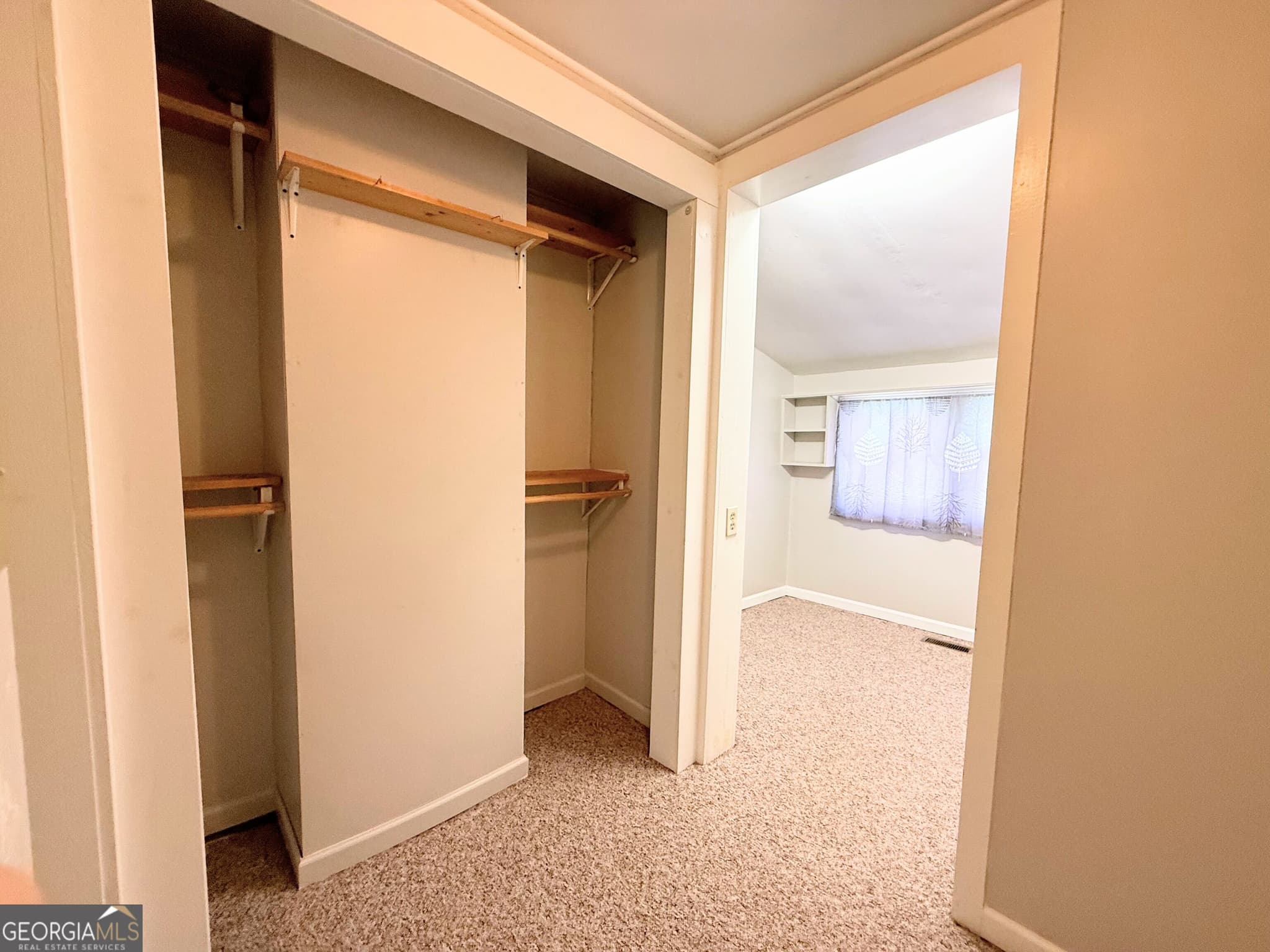 2 bedroom, 1 bathroom, 990 sq ft single family residence for rent at 450 Bowdon Street, Tallapoosa, GA 30176 for $1,400 a month — photo 8