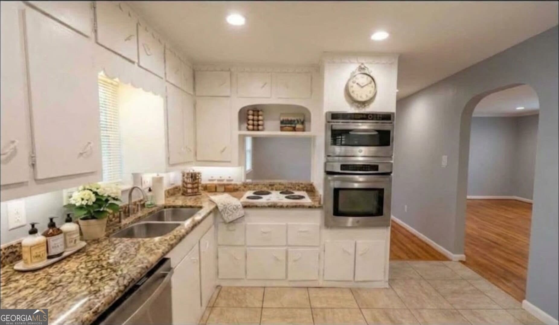 3 bedroom, 2 bathroom, 1,479 sq ft single family residence for sale at 3496 Mount Gilead Road, Atlanta, GA 30331 — photo 4