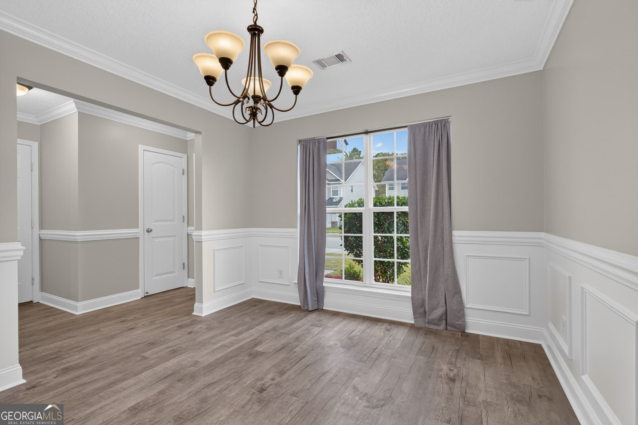 3 bedroom, 2.5 bathroom, 1,637 sq ft single family residence under contract at 639 Amhearst Row, Hinesville, GA 31313 — photo 9