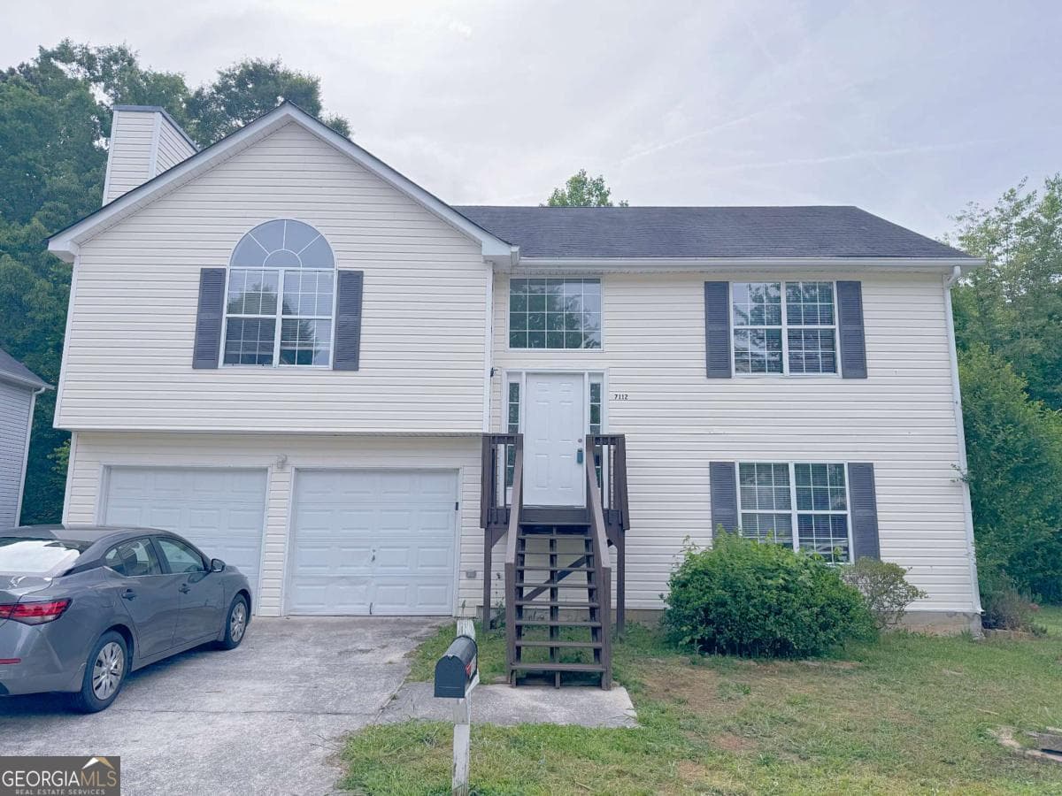 3 bedroom, 2 bathroom, 1,624 sq ft single family residence sold at 7112 Brecken Place, Lithonia, GA 30058