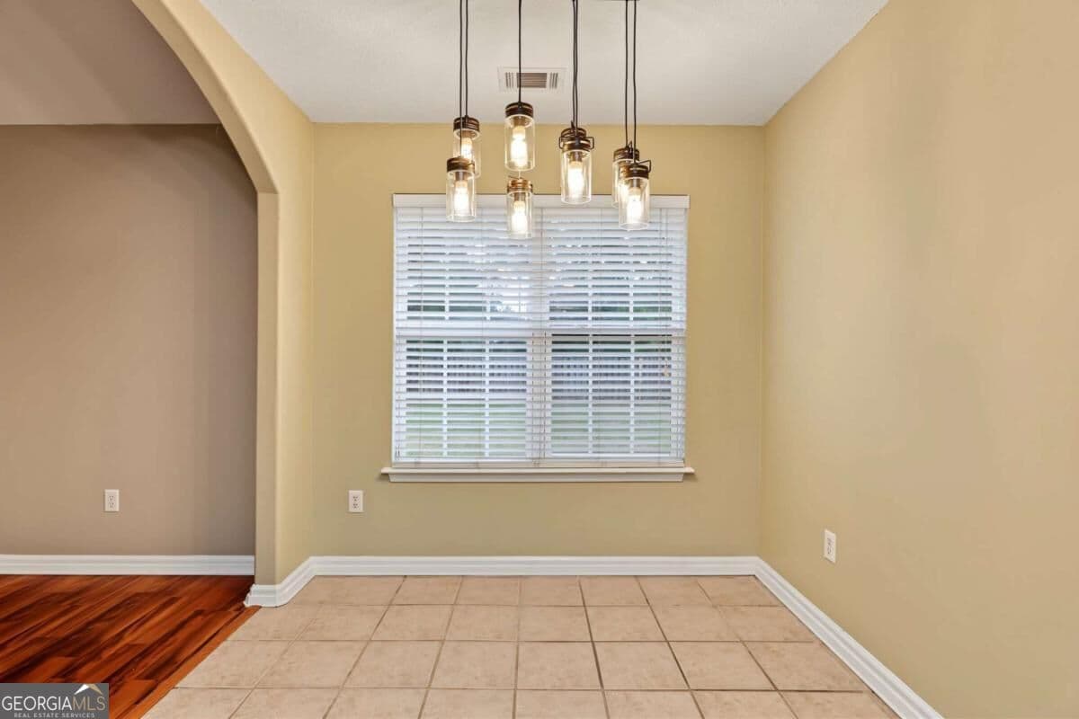 3 bedroom, 2 bathroom, 1,496 sq ft single family residence for sale at 308 Park Place, Ellabell, GA 31308 — photo 8