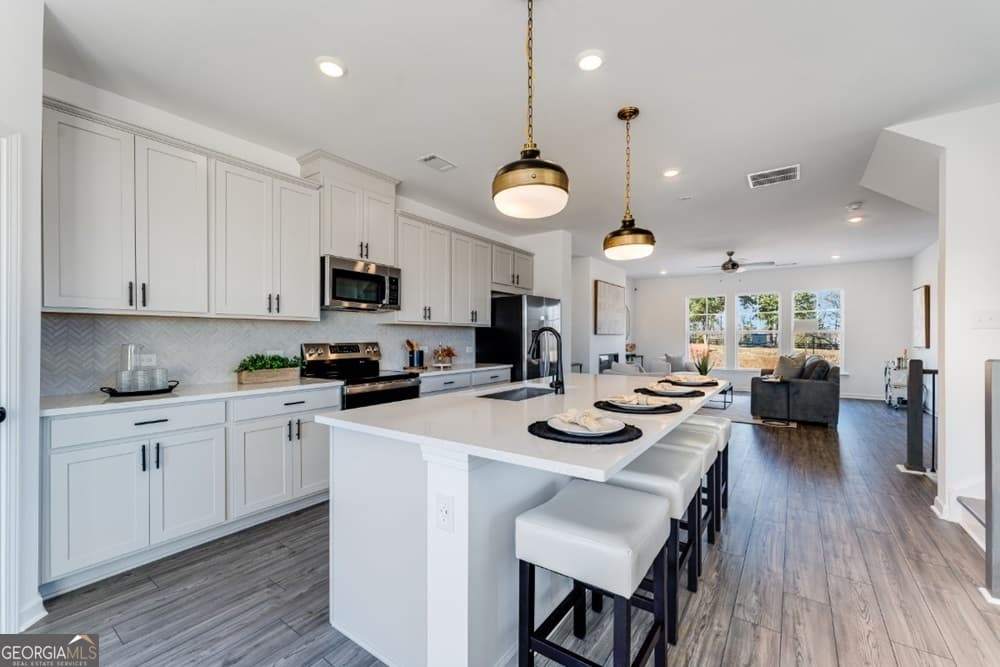 4 bedroom, 3.5 bathroom, 2,375 sq ft townhouse for sale at 98 Wilder Ridge Way, Lawrenceville, GA 30044 — photo 10