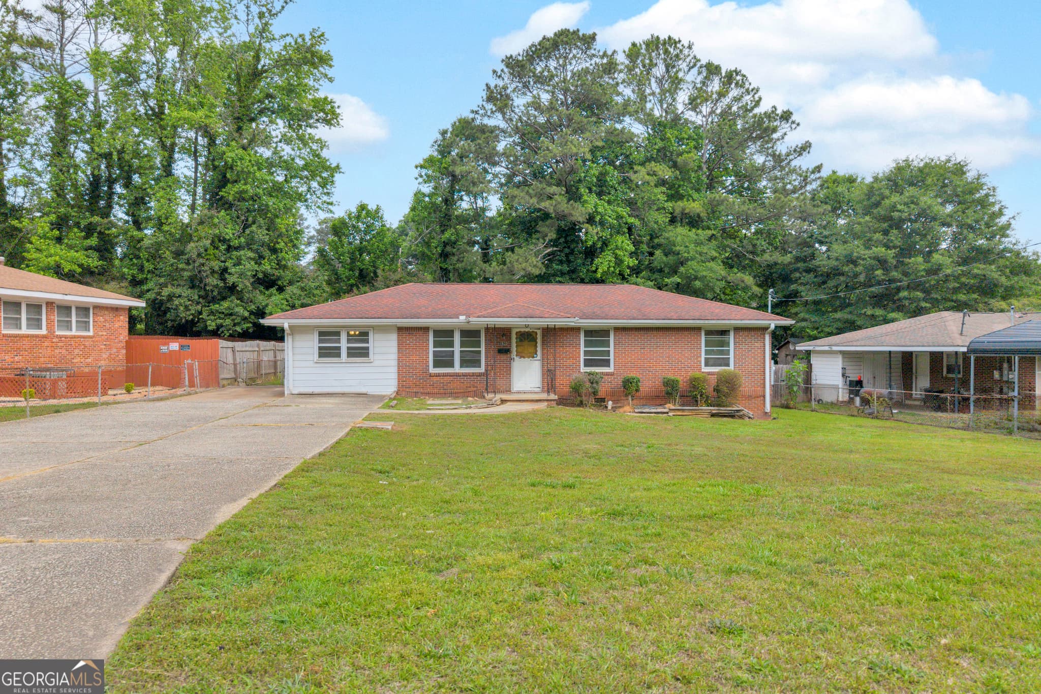 3 bedroom, 1 bathroom, 1,410 sq ft single family residence sold at 1620 Rock Cut Road, Conley, GA 30288