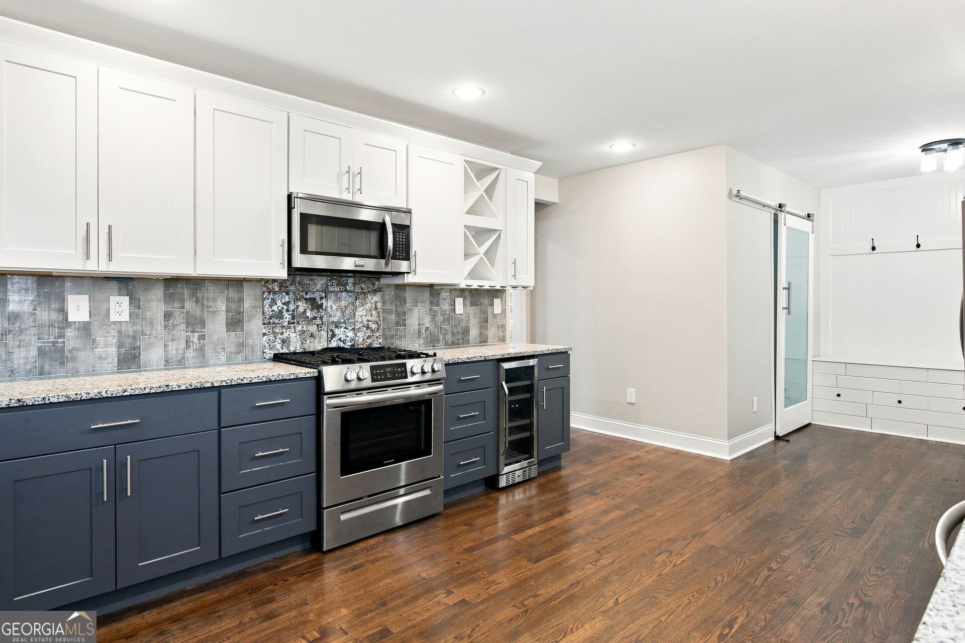 3 bedroom, 2 bathroom, 1,476 sq ft single family residence for sale at 1146 Edgefield Drive, Atlanta, GA 30310 — photo 8