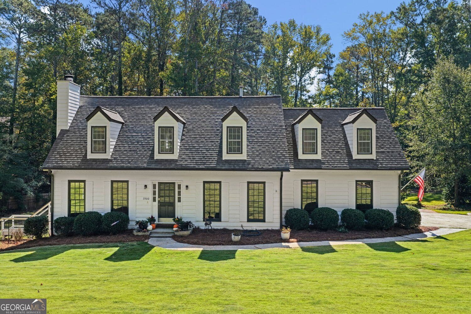 4 bedroom, 3 bathroom, 3,269 sq ft single family residence for sale at 3500 Pebble Hill Drive, Marietta, GA 30062 — photo 1 of 54