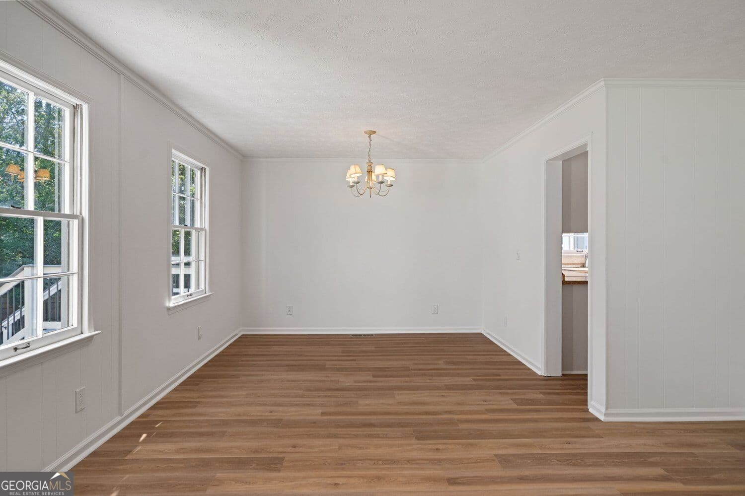 4 bedroom, 3 bathroom, 3,269 sq ft single family residence for sale at 3500 Pebble Hill Drive, Marietta, GA 30062 — photo 8