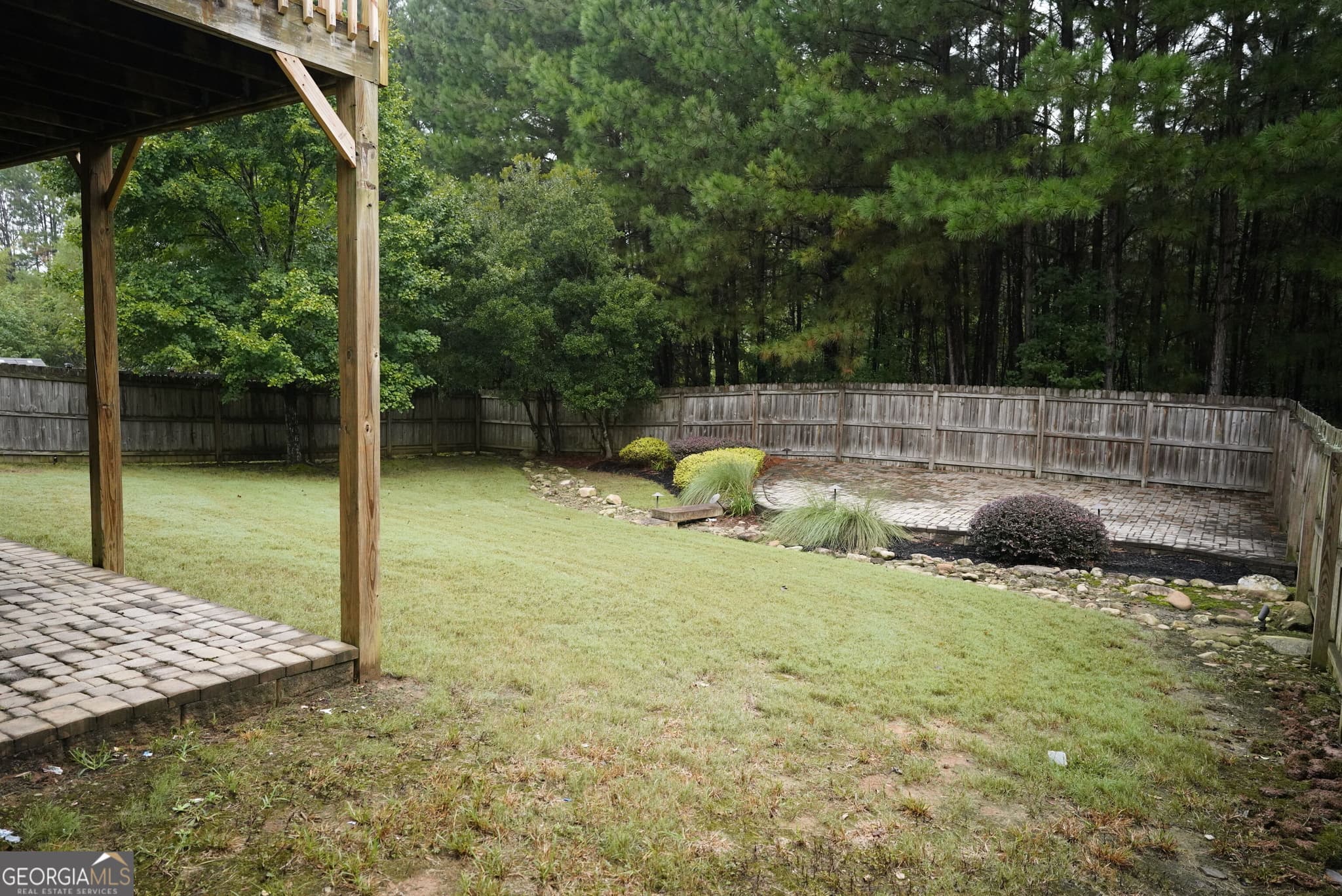 6 bedroom, 5 bathroom, 6,786 sq ft single family residence for sale at 3653 Lake Estates Way, Atlanta, GA 30349 — photo 6