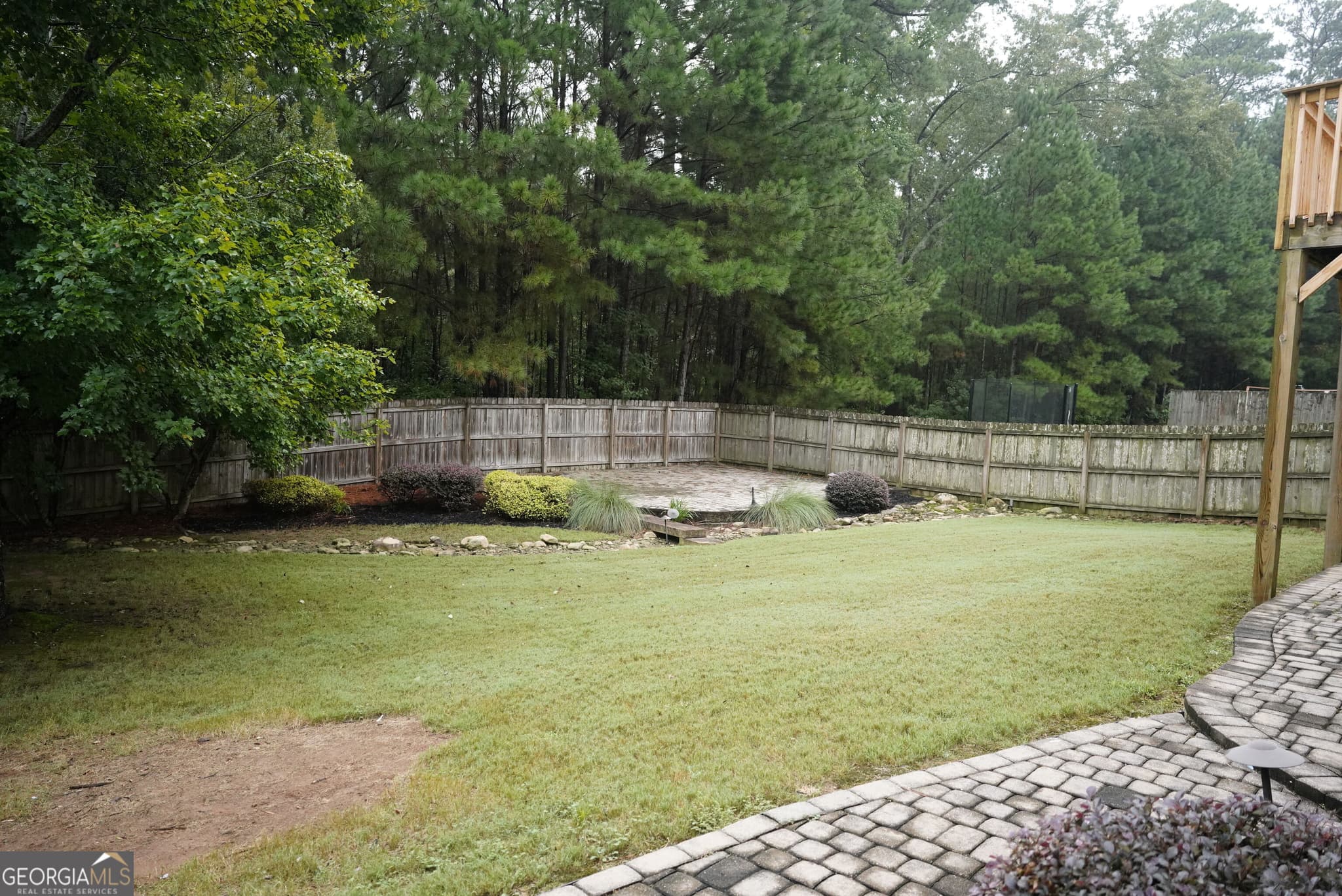 6 bedroom, 5 bathroom, 6,786 sq ft single family residence for sale at 3653 Lake Estates Way, Atlanta, GA 30349 — photo 7