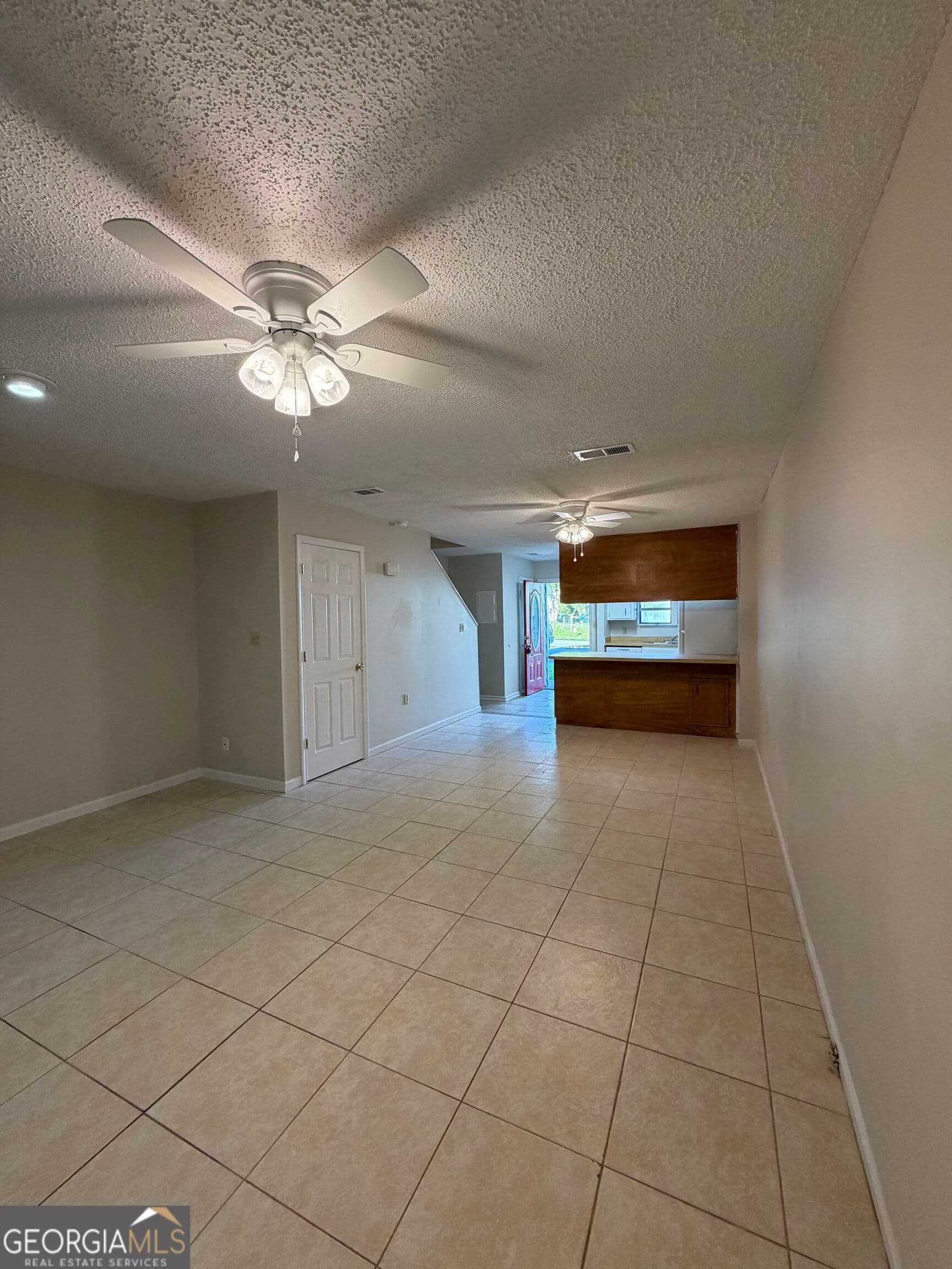 2 bedroom, 1.5 bathroom, 1,168 sq ft townhouse for rent at 102 Inlet Reach Circle, St. Marys, GA 31558 for $1,050 a month — photo 6