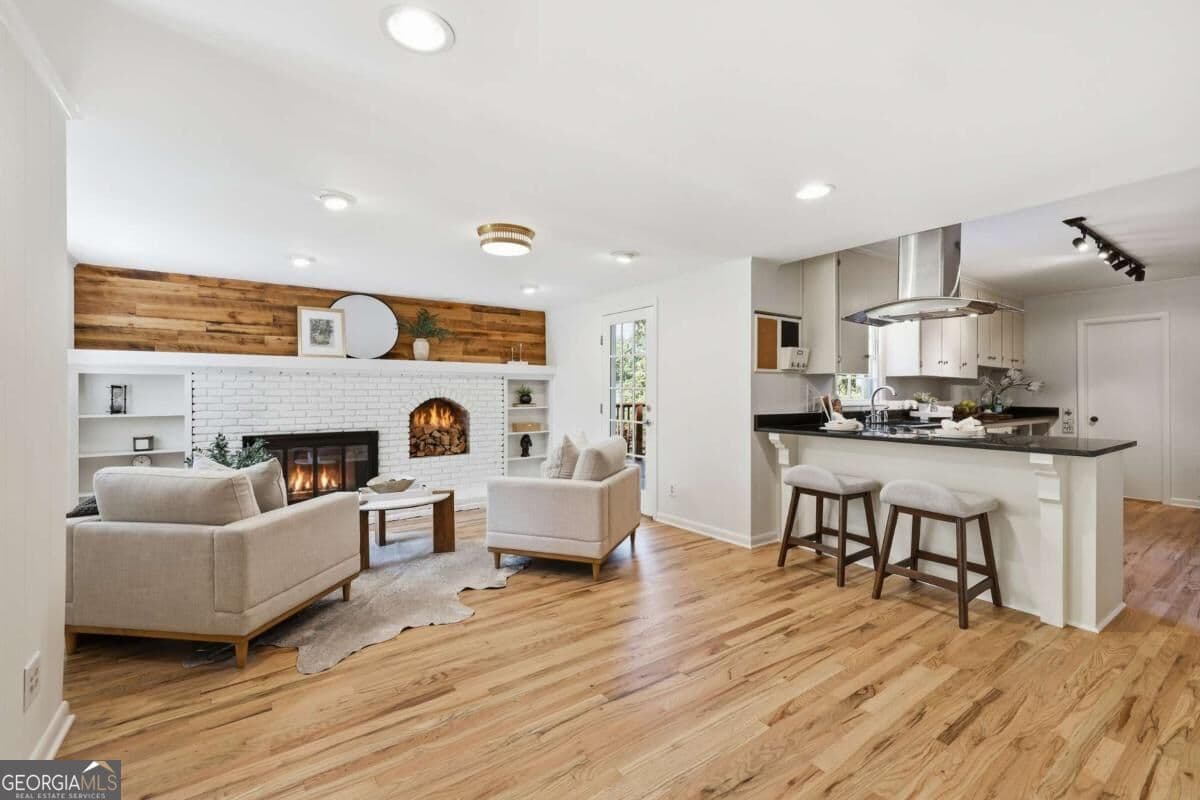 4 bedroom, 3 bathroom, 1,973 sq ft single family residence for sale at 120 Maple Lane, Athens, GA 30606 — photo 9