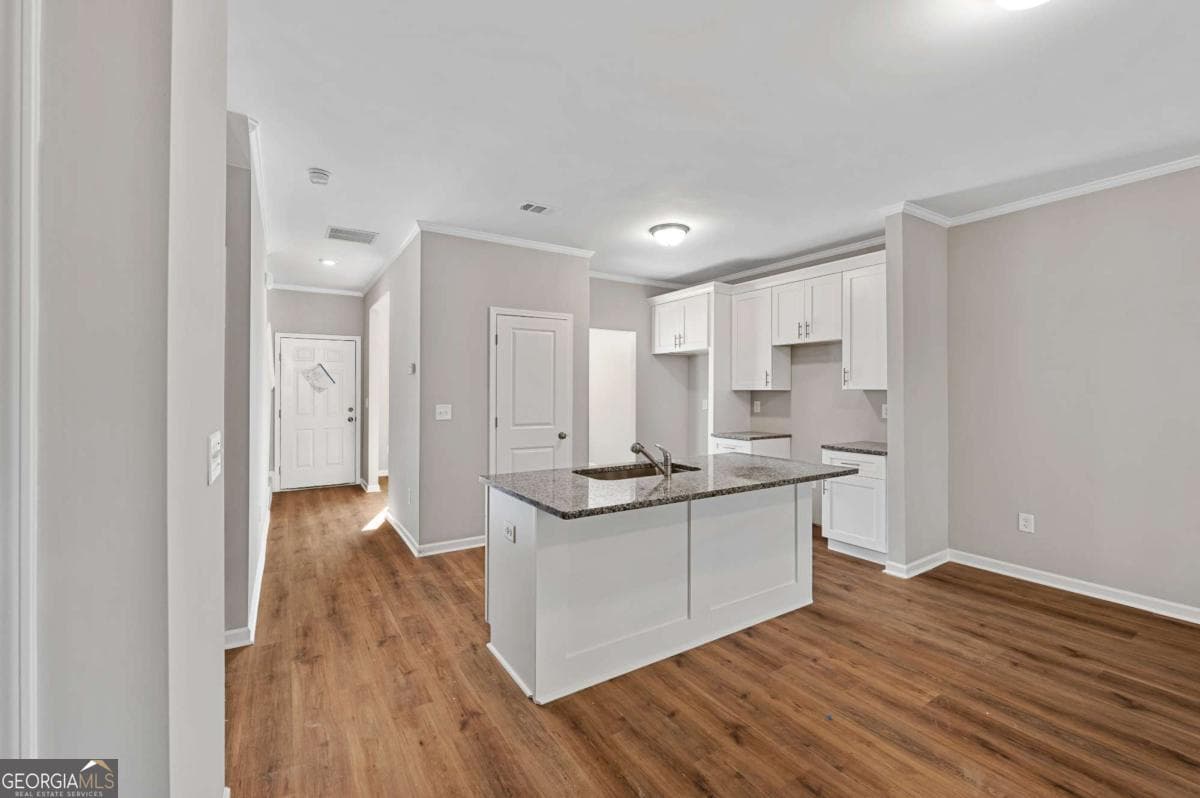 3 bedroom, 2.5 bathroom, 1,492 sq ft townhouse for rent at 2834 Laurel Ridge Circle, East Point, GA 30344 for $1,950 a month — photo 7