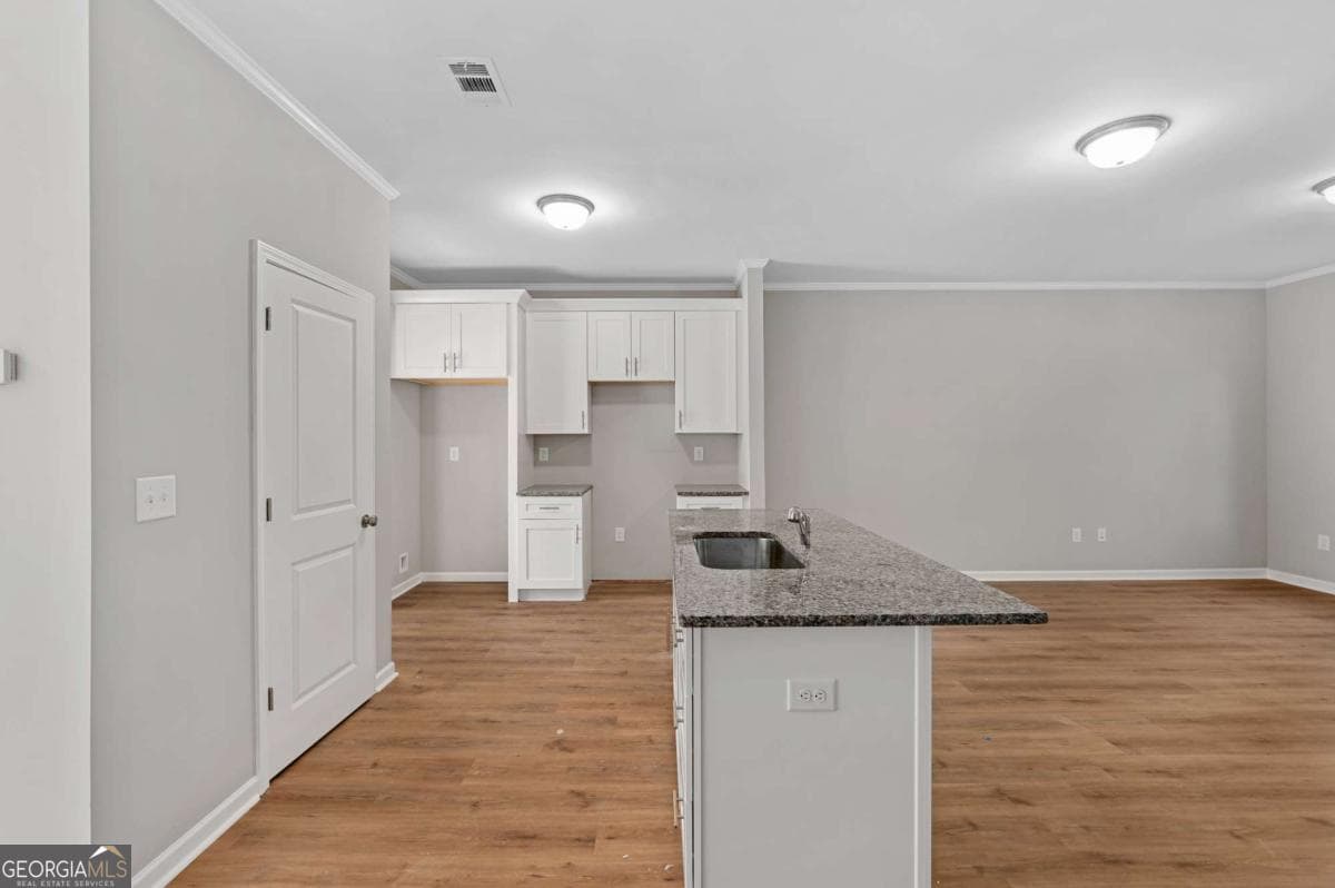 3 bedroom, 2.5 bathroom, 1,492 sq ft townhouse for rent at 2834 Laurel Ridge Circle, East Point, GA 30344 for $1,950 a month — photo 4