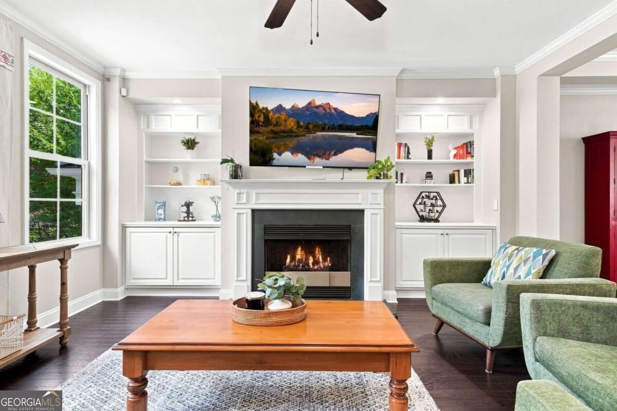 4 bedroom, 3.5 bathroom, 2,840 sq ft townhouse for sale at 7603 Lowery Oak Drive, Roswell, GA 30075 — photo 6