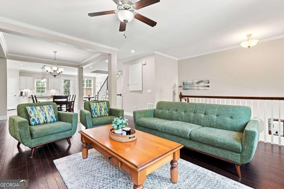 4 bedroom, 3.5 bathroom, 2,840 sq ft townhouse for sale at 7603 Lowery Oak Drive, Roswell, GA 30075 — photo 7