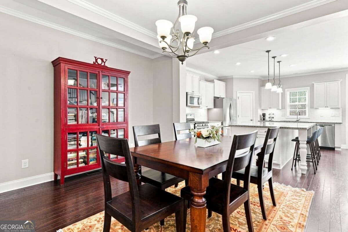 4 bedroom, 3.5 bathroom, 2,840 sq ft townhouse for sale at 7603 Lowery Oak Drive, Roswell, GA 30075 — photo 8