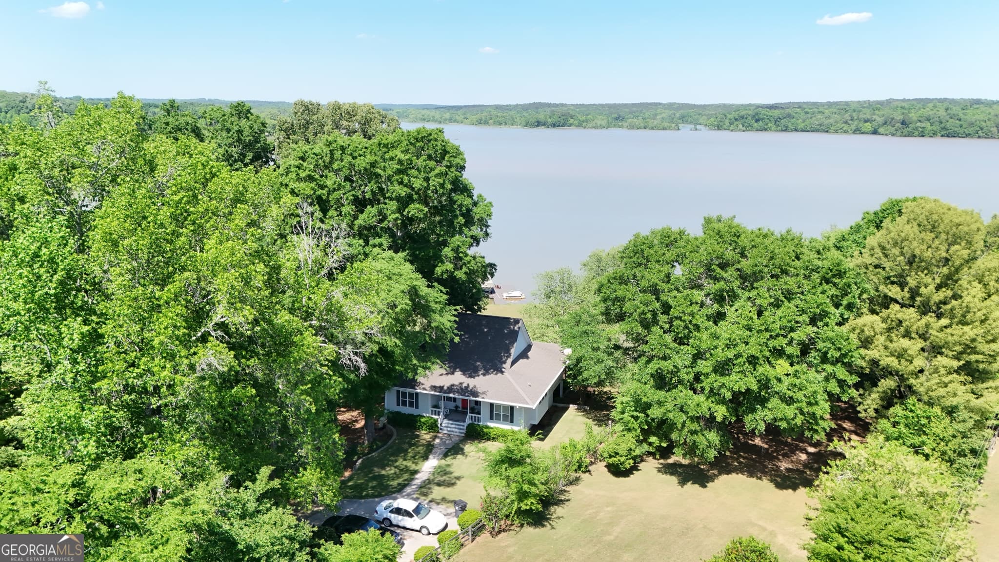 4 bedroom, 3 bathroom, 3,016 sq ft single family residence for sale at 1580 Shady Oaks Lane, Greensboro, GA 30642 — photo 3