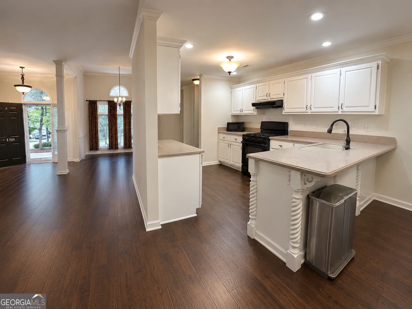 4 bedroom, 3 bathroom, 3,476 sq ft single family residence for sale at 158 Wexford Drive, Newnan, GA 30265 — photo 3