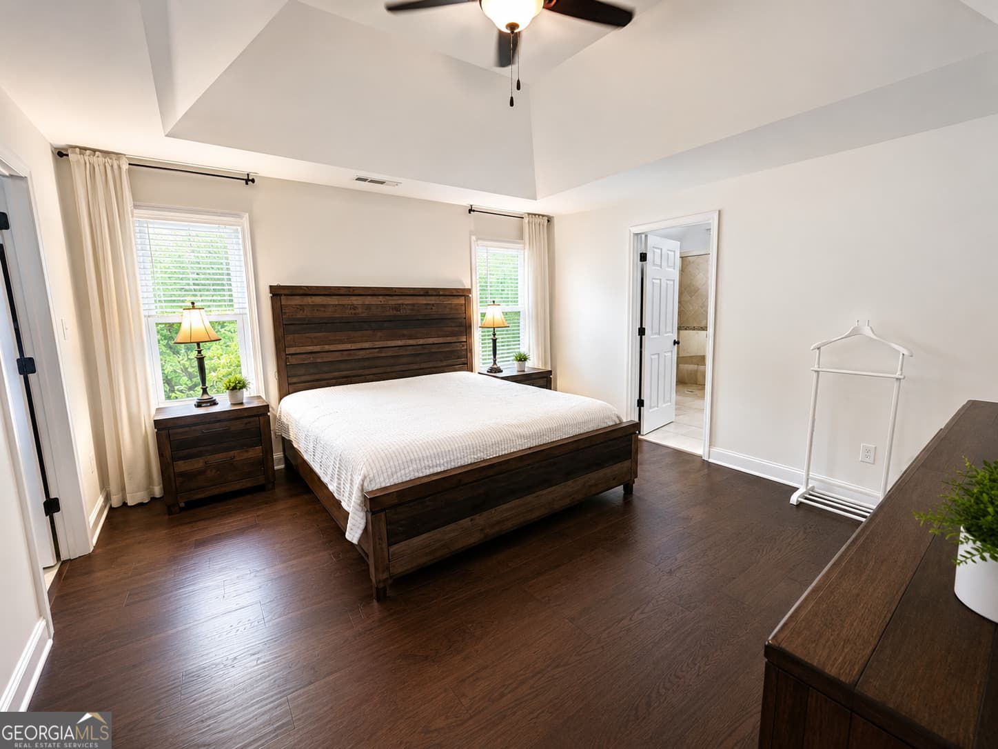 4 bedroom, 3 bathroom, 3,476 sq ft single family residence for sale at 158 Wexford Drive, Newnan, GA 30265 — photo 8