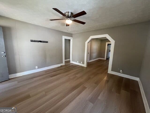2 bedroom, 1 bathroom, 900 sq ft single family residence for sale at 619 Melrose Avenue, Griffin, GA 30223 — photo 6