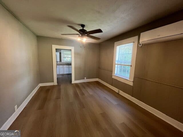 2 bedroom, 1 bathroom, 900 sq ft single family residence for sale at 619 Melrose Avenue, Griffin, GA 30223 — photo 7