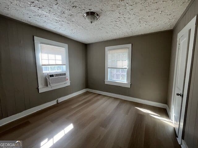 2 bedroom, 1 bathroom, 900 sq ft single family residence for sale at 619 Melrose Avenue, Griffin, GA 30223 — photo 8