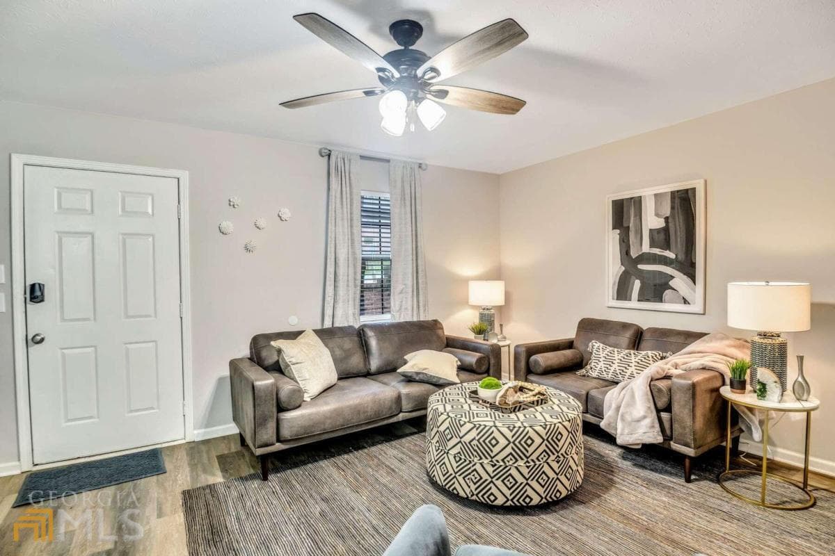 2 bedroom, 1.5 bathroom, 100 sq ft townhouse for rent at 2301 Salt Springs Place, Austell, GA 30168 for $3,100 a month — photo 2