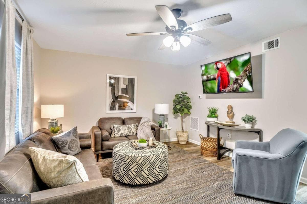 2 bedroom, 1.5 bathroom, 100 sq ft townhouse for rent at 2301 Salt Springs Place, Austell, GA 30168 for $3,100 a month — photo 1 of 23