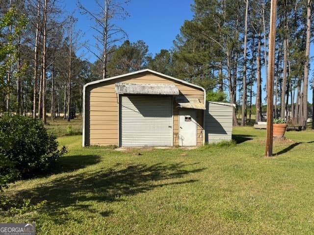 4 bedroom, 4 bathroom, 2,660 sq ft mixed use for sale at 176 Niederriter Lane, Vidalia, GA 30474 — photo 4