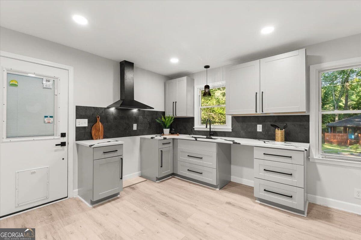 3 bedroom, 2 bathroom single family residence for sale at 2597 Ivydale Drive, Atlanta, GA 30311 — photo 8