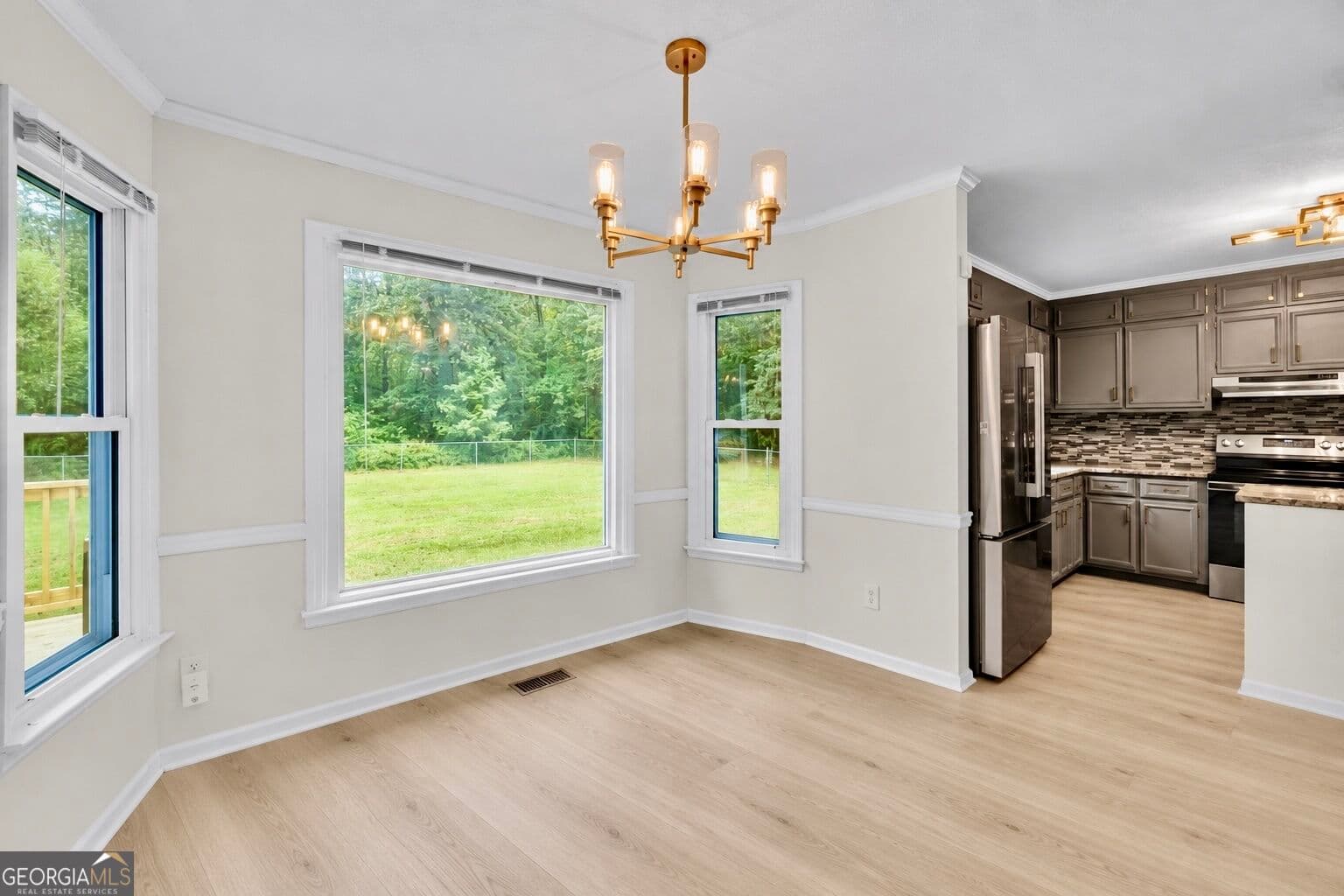3 bedroom, 2.5 bathroom, 1,892 sq ft single family residence for sale at 602 Holly Drive, Dublin, GA 31021 — photo 5