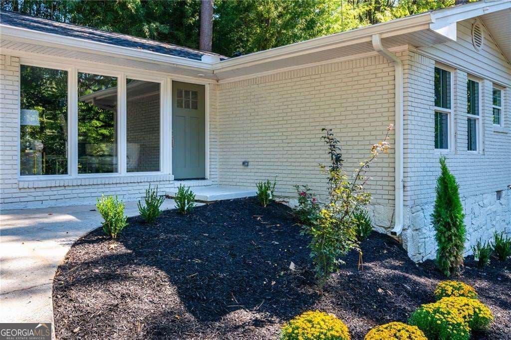 3 bedroom, 2 bathroom, 1,401 sq ft single family residence for sale at 2050 Jordan Terrace, Atlanta, GA 30345 — photo 6