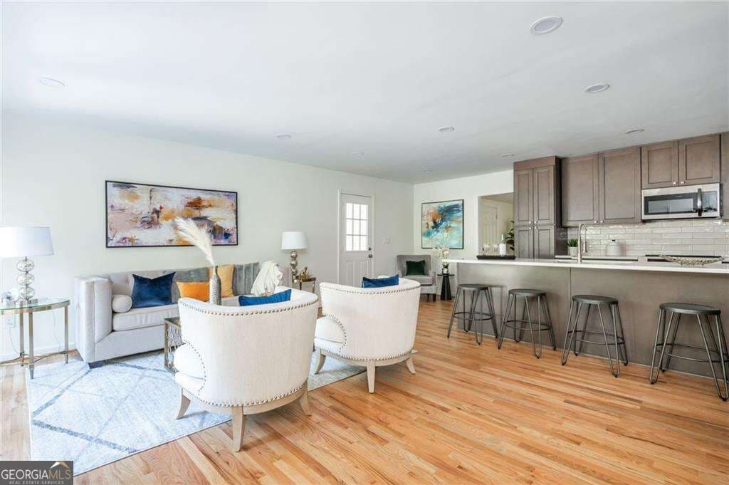 3 bedroom, 2 bathroom, 1,401 sq ft single family residence for sale at 2050 Jordan Terrace, Atlanta, GA 30345 — photo 3