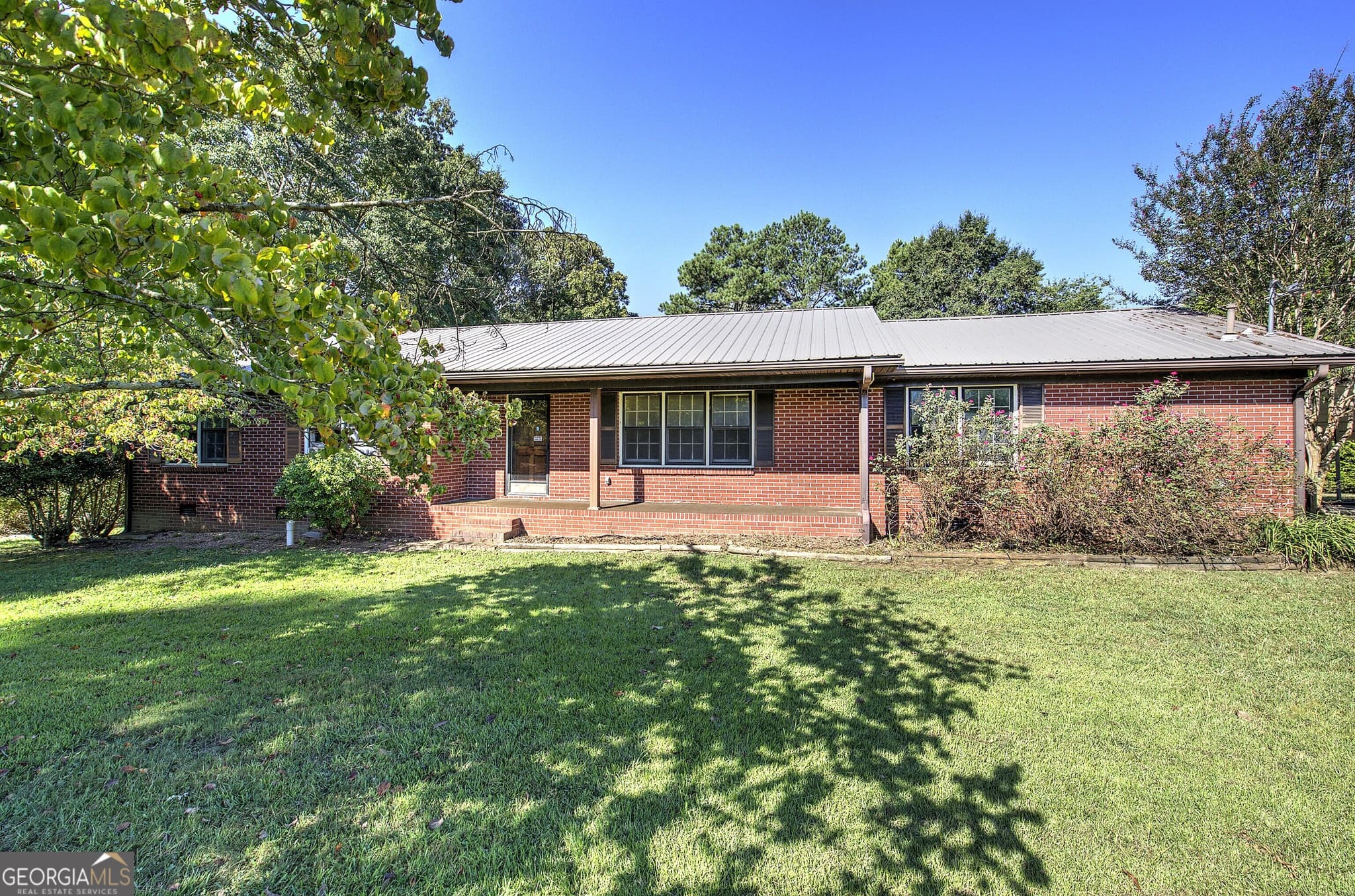 3 bedroom, 2 bathroom, 2,192 sq ft single family residence for sale at 11 Villamar Street, Rome, GA 30165 — photo 5