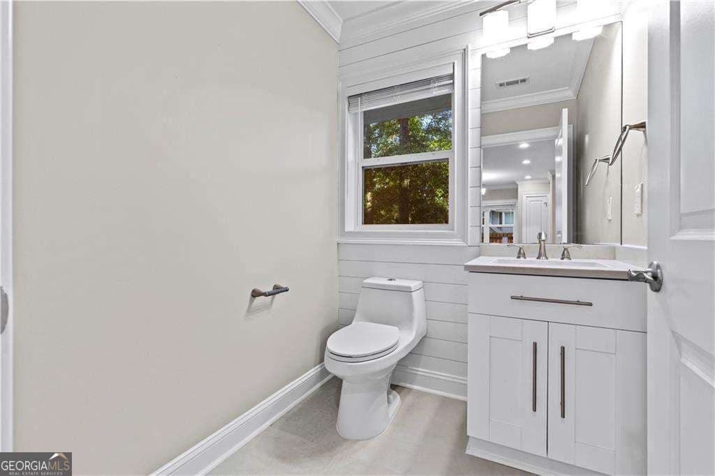 3 bedroom, 2.5 bathroom single family residence for rent at 1841 Gainsborough Drive, Atlanta, GA 30341 for $3,550 a month — photo 9
