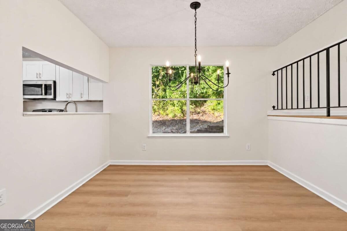 3 bedroom, 2 bathroom, 993 sq ft single family residence for sale at 7060 Greenbower Lane, College Park, GA 30349 — photo 9