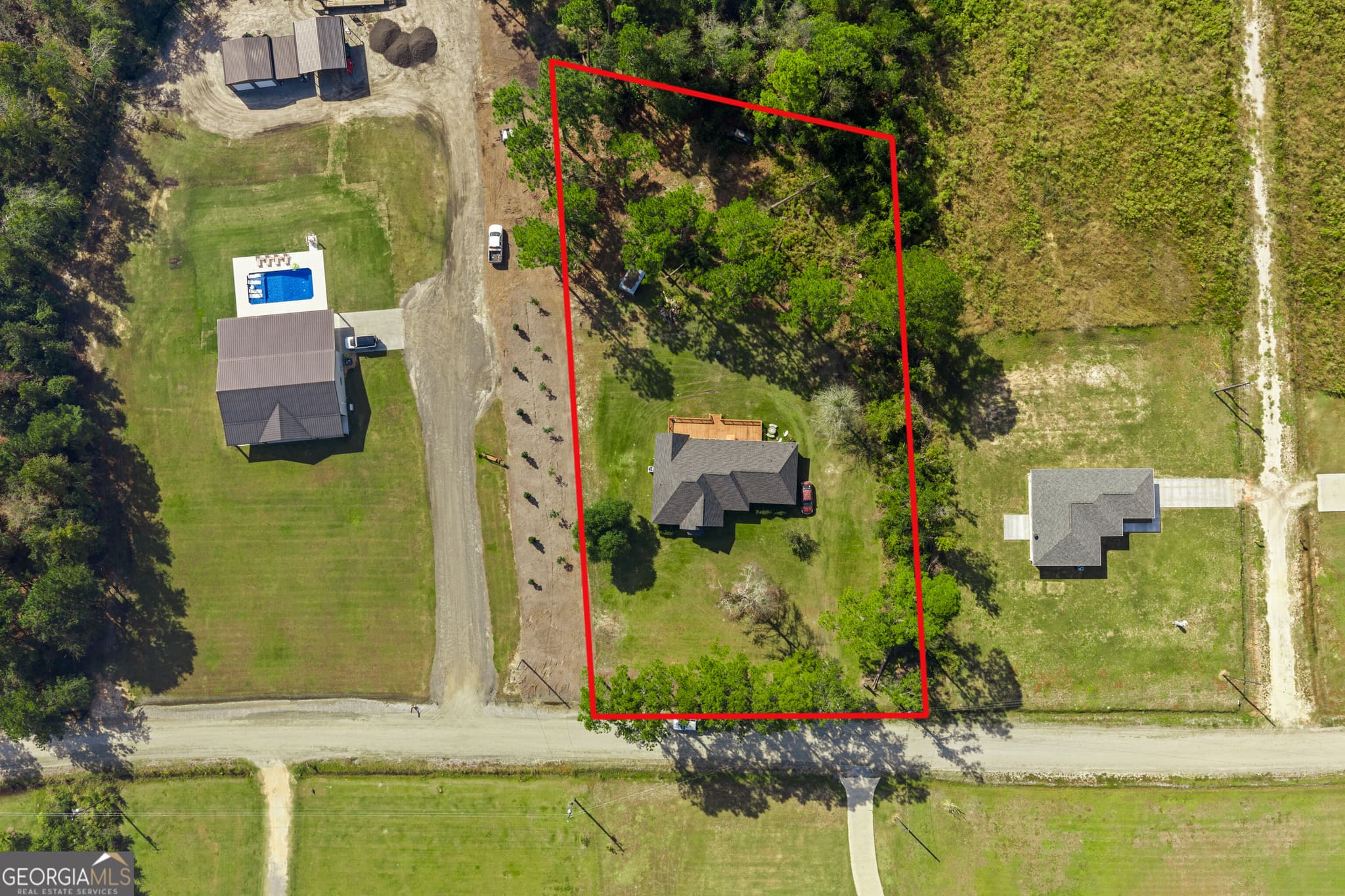 3 bedroom, 2 bathroom, 2,168 sq ft single family residence for sale at 83 Shelly Rentz Rd, Hazlehurst, GA 31539 — photo 8