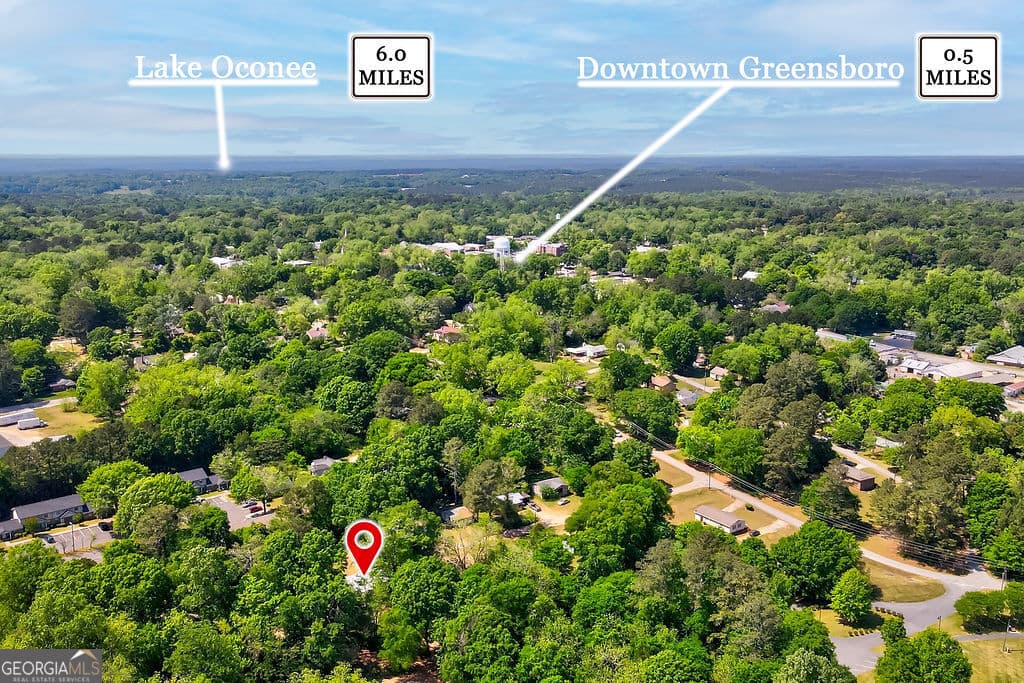 3 bedroom, 2 bathroom, 1,288 sq ft single family residence for sale at 108 Gordon Street, Greensboro, GA 30642 — photo 6
