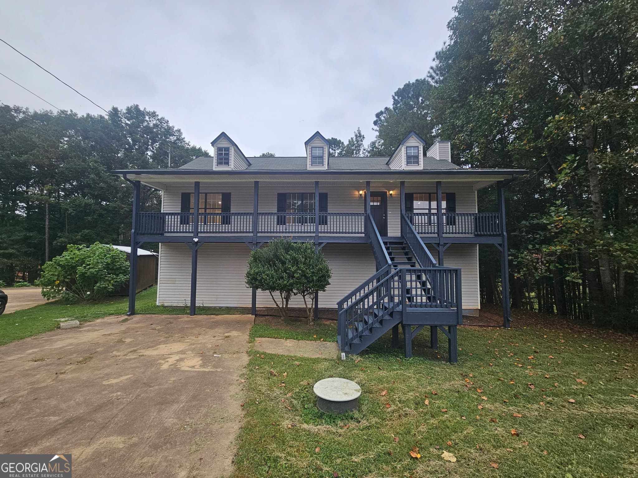 5 bedroom, 3 bathroom, 2,688 sq ft single family residence for rent at 521R Shaggy Hickory Trail, Palmetto, GA 30268 for $2,000 a month — photo 2