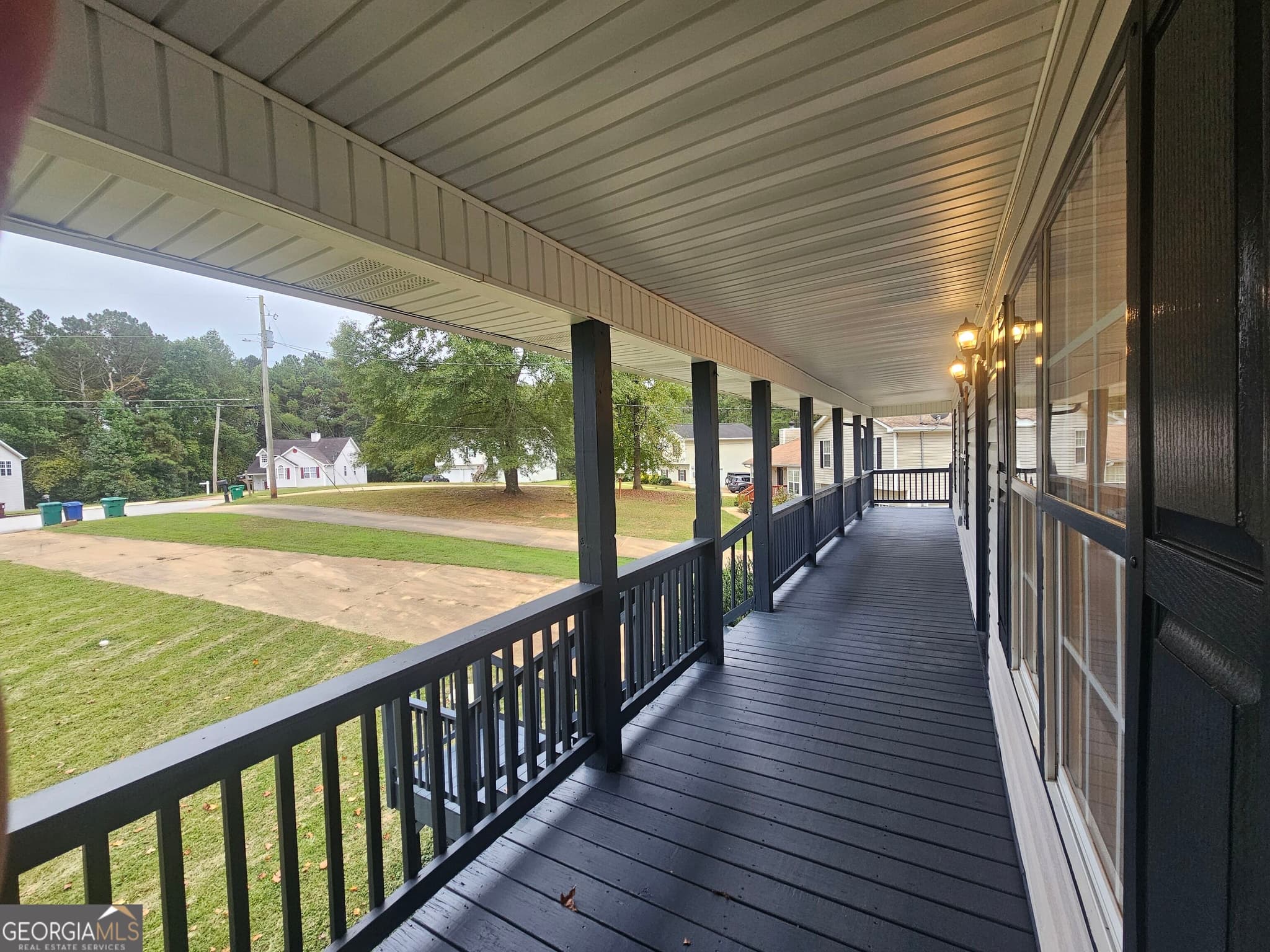 5 bedroom, 3 bathroom, 2,688 sq ft single family residence for rent at 521R Shaggy Hickory Trail, Palmetto, GA 30268 for $2,000 a month — photo 6