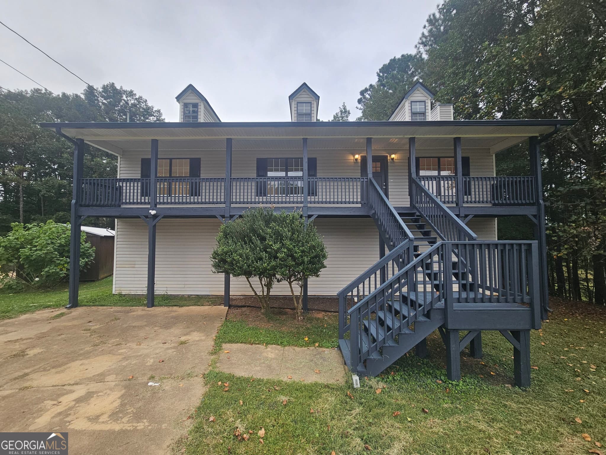 5 bedroom, 3 bathroom, 2,688 sq ft single family residence for rent at 521R Shaggy Hickory Trail, Palmetto, GA 30268 for $2,000 a month — photo 3